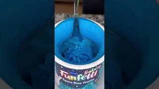 LIFE HACK BLUE FROSTING #shorts #lifehacks #satisfying