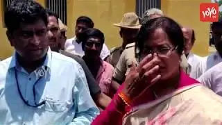 Sumalatha Cast Vote in Mandya | Karnataka Elections | Polls 2019 | YOYO TV Channel