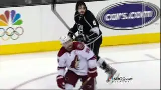 Shane Doan & Drew Doughty rasslin. Phoenix Coyotes vs Los Angeles Kings Game 3 5/17/12 NHL Hockey