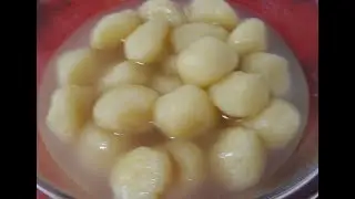 Bolinhas  de Queijo em Calda ou Ameixa de Queijo