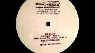 Si-Dog - Here Come The Drums