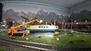 Märklin Modelleisenbahn 4k Zugfahrt über Anlage mit DJI Action 3
