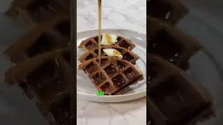 PROTEIN CINNAMON BUN WAFFLES #breakfast #recipes #recipe #proteinwaffles #healthy #healthyfood