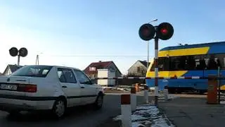 Przejazd kolejowy w Pinczynie