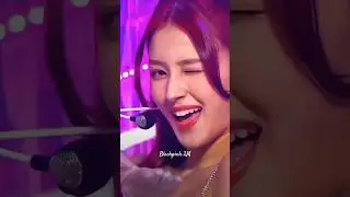 Kim taehyung reaction to Nancy Momoland🔥❤️ lovely song🥀#blackpink#bts#v#viralvideo #ytshorts#nancy