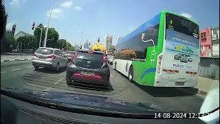 Driving in Israel: To Tel Aviv on my Birthday [silent video]