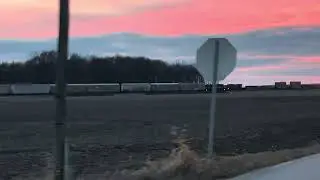 Pacing NS I79 (Norfolk, VA to Kansas City, MO) with 1065 at Lyle&rsquo;s station, IN @Indiana-Railfanner 