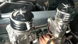 1950 Chevy Truck with dual carb and Fenton intake