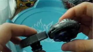 Beyblade FOUR-WAY BATTLE! MAXIMUM Series vs 4D System