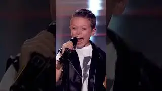 Born Of A 'ROCKSTAR' #thevoicekids #blindauditions #singer