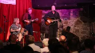 Rainy Night In Soho : Sharon Shannon Trio with Billy Treacy