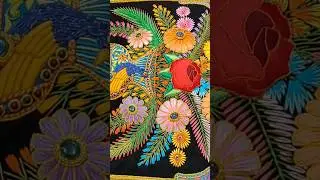 Beautiful Wall hangings at Abu Dhabi Market #wallhanging #art #abudhabi #travel #shorts
