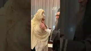 Rav Shalom Arush is visiting by holy live Tzaddikim for us all!