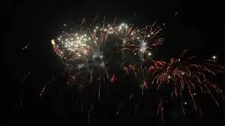 CB101 GENIUS FIREWORKS - HIT!
