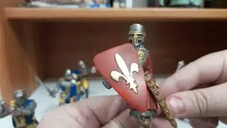 Schleich old school medieval knights: blue and red
