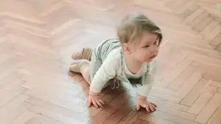 LaLina ecobaby brown socks and knee pads for crawling