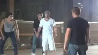 (2012)-BEHIND THE SCENES-