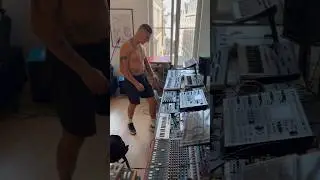 Daily Reel | ​⁠Preparing something with ​⁠LeeRoy 🌶️ #techno #jam #music #mc909