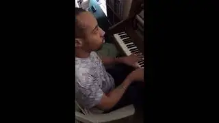 I tuned this piano. (FT: @freekyfwoof, Andre Louis playing His beloved instrument
