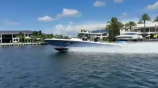 Pursuit S 428 Sport Center Console 2023 - FOR SALE. #boating #boatforsale #pursuitboats #bahamas