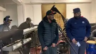 Mama collective force