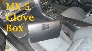 Снятие перчаточного ящика Mazda MX5