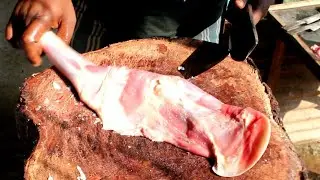 Left Handed Butcher Mutton Chopping. Mutton Cutting Skill