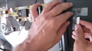 TCL 50S446  backlight on but no picture display