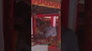 Ni Ketut Mahadewi Istirani sedang Pamer Cincin Pernikahannya hari ini