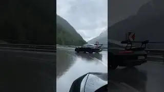 Porsche GT3RS doing a 360