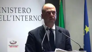 Attentati Parigi, Alfano: 