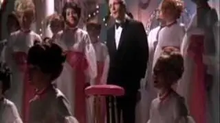 Perry Como sings O Holy Night.