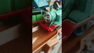 Tom moss vs #thomas