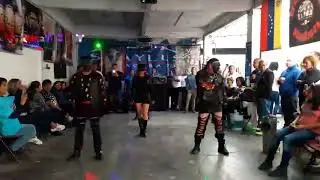 CLUB GANGSTER'S (salsa Kombat pista rinc&oacute;n de la salsa)