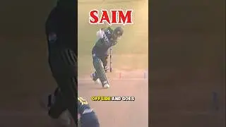 Идеальное чувство времени: Саим Аюб выбил шестерку в матче против Австралии | #pakvsaus #shorts