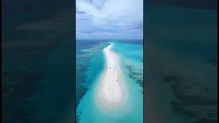Jalan Pasir Muncul di Tengah Laut? #shorts