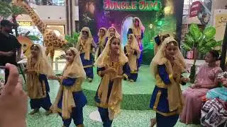 Students of Lyrics Academy of Music Rajajipuram Performing Live at Crown Mall | Lucknow