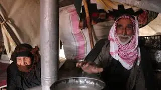 خاص الجزيرة مباشر جولة في مخيم أبو ظهور داخل مدينة اعزاز بريف حلب الشمالي اثناء تساقط الثلج20-1-2021