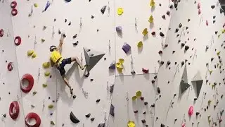 Climbing 8a (5.13b) in Sharma Climbing Madrid