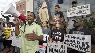 Witness: Walter Scott never grabbed the Taser