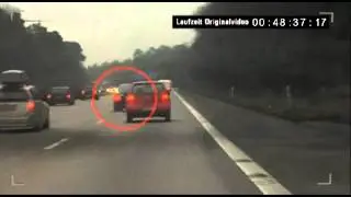Renter auf der Autobahn mißachtet Haltesignal der Polizei