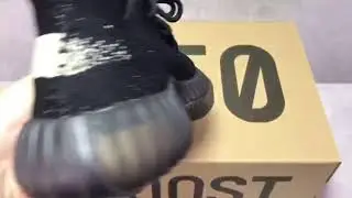 Видео обзор adidas yeezy 350 V2 boost Oreo