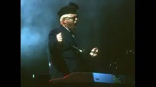 Elton John - Live In Osaka 5th November 1988 - Eric Clapton & His Band.