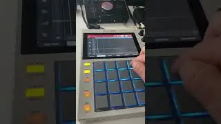 Making a beat on the MPC one retro