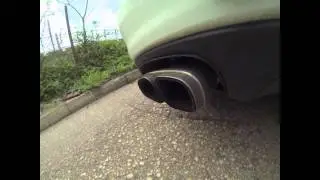 Porsche Panamera 4S Sport Exhaust HUGE AND LOUD REVS! - GoPro 1080 HD