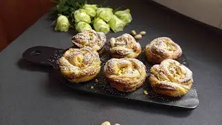 Puff Pastry Pistachio Roses 🥰 | Super Delicious & Delicate 😊
