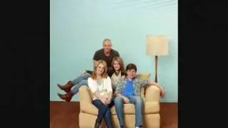 Joey Lawrence Interview with TotallyHer.com