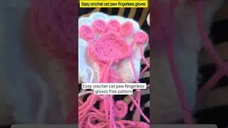 Easy crochet cat paw fingerless gloves free pattern #folk #crochet #cat #paw #finger #gloves #easy