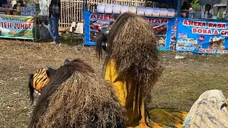 Teguh Setio sedang live putro singo jalmo ngilir sekarang!