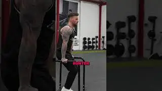 Knee Ups &ndash; Core-Kontrolle und H&uuml;ftkraft im Fokus.